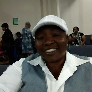 Meet your Posher, Sherry